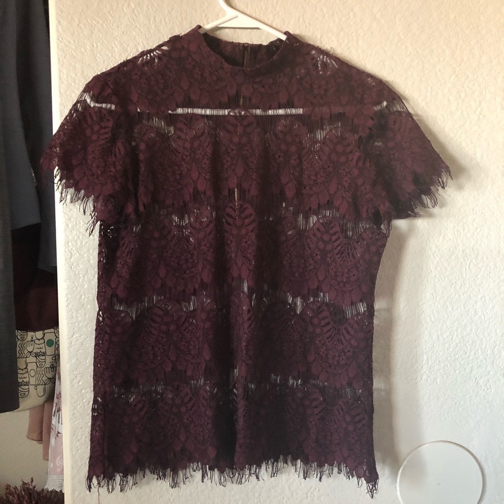 Lace topper